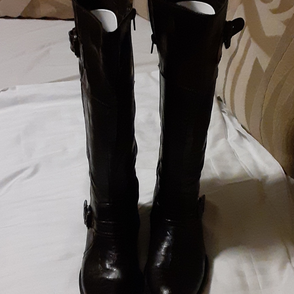 Kim Rogers brown leather boots